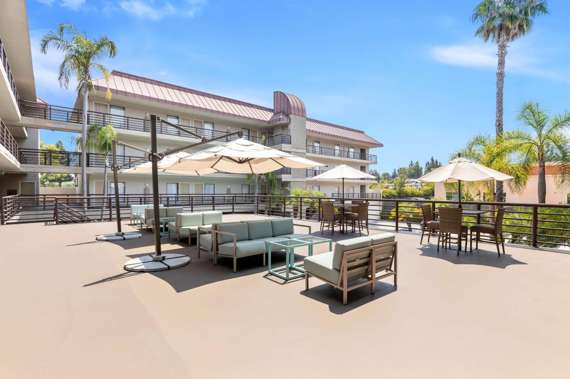Best Western Plus Irvine Spectrum Hotel Lake Forest Buitenkant foto